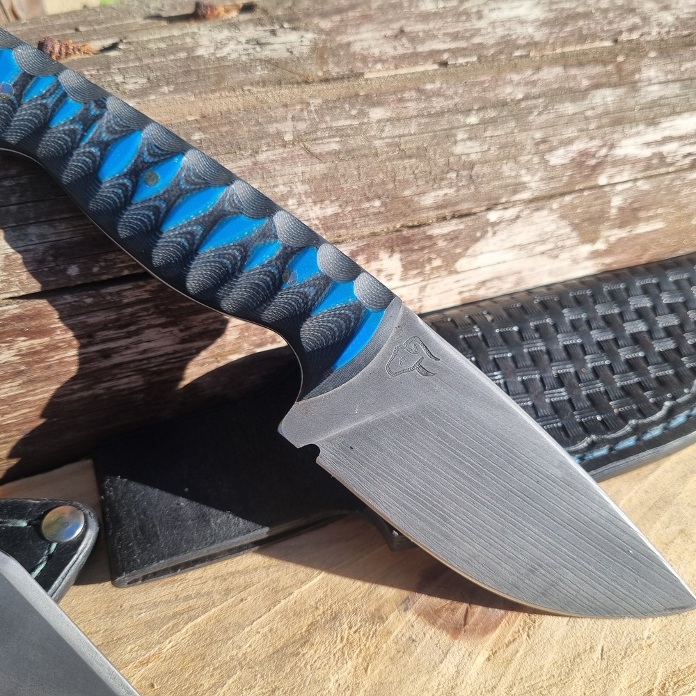 My first G10 texturing attempt on my first "Scout" knife.